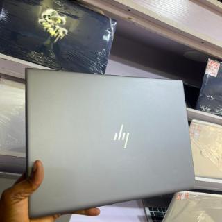 HP laptop on the shelf at Somu Somu Device